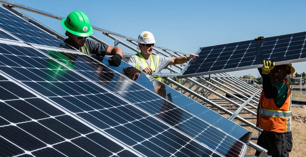 Solar powering sodium-ion batteries and VPPs